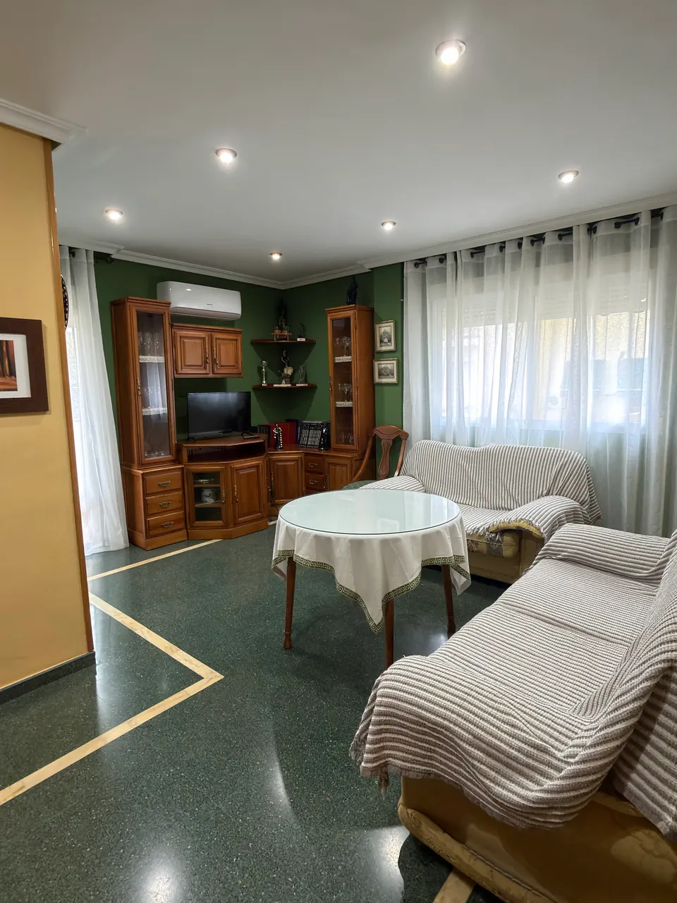 Salón de Alojamiento Bello